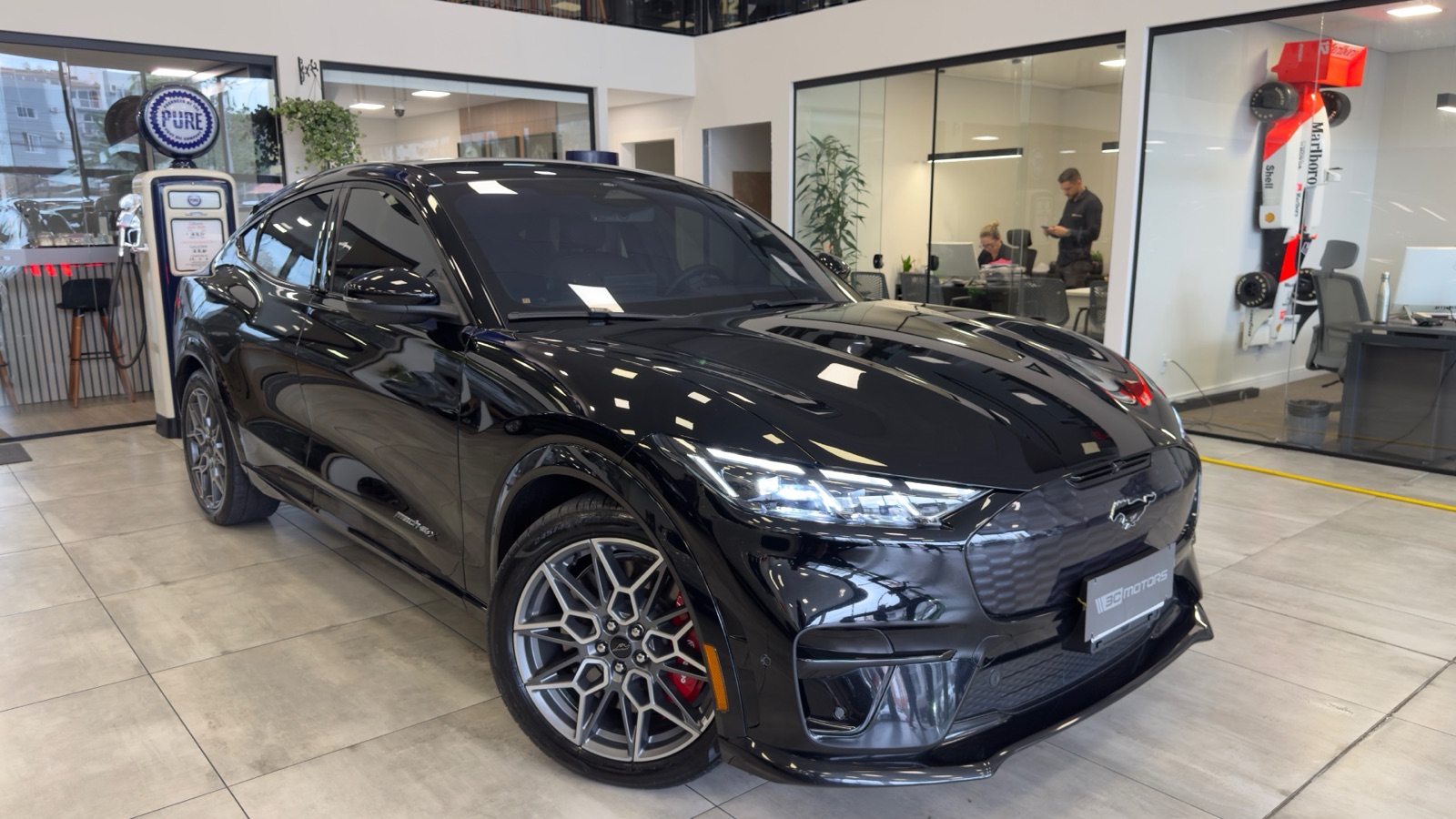 Ford Mustang Mach-E GT Performance preto